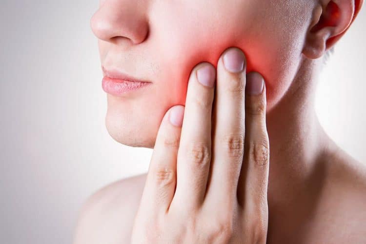 Wisdom toothache dental care