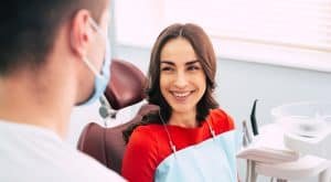 Dental-veneer-treatment