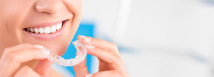 How to clean teeth whitening mouth guard
